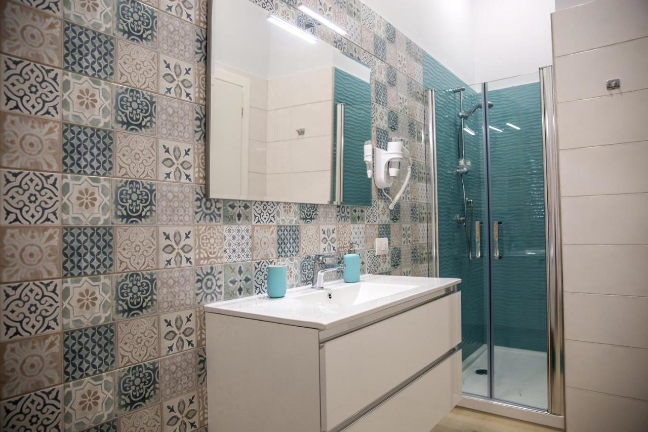 Gleda Rooms Deluxe Помпей Екстериор снимка