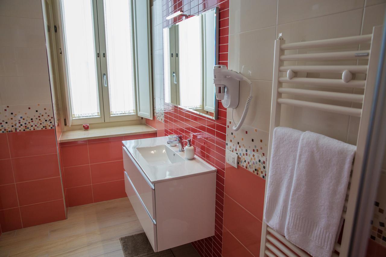 Gleda Rooms Deluxe Помпей Екстериор снимка