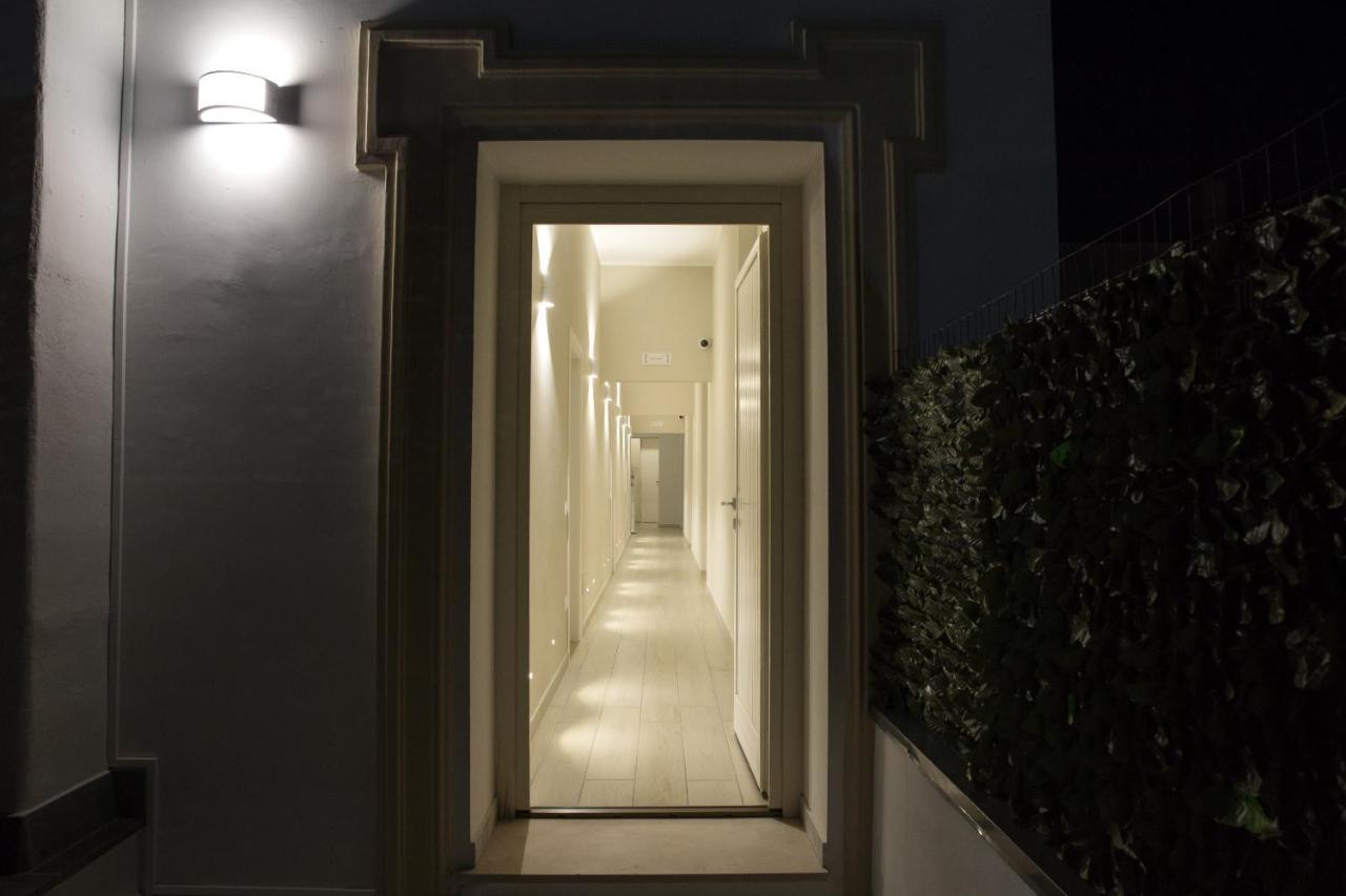 Gleda Rooms Deluxe Помпей Екстериор снимка